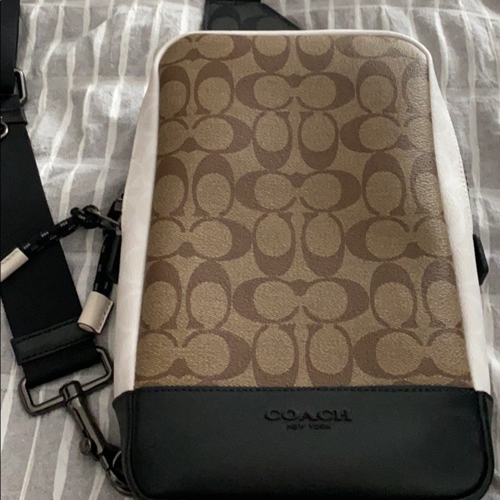 Coach Turner pack NWOT